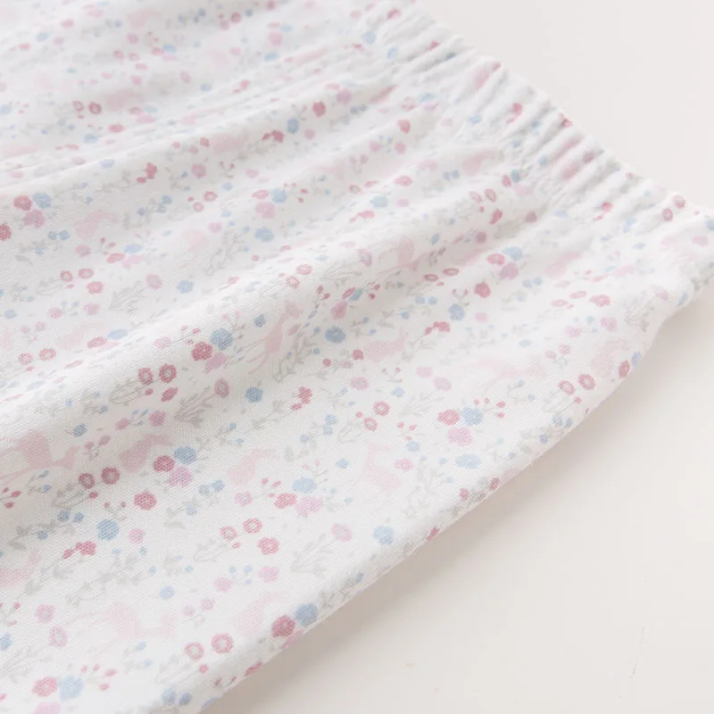 DB6485_0021_6Y3A5730