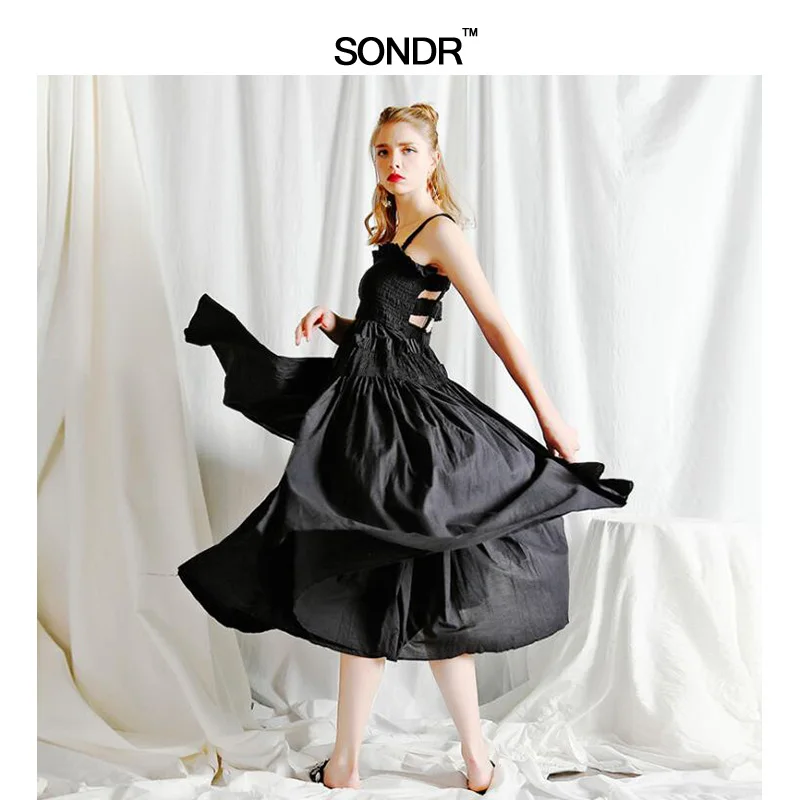 

SONDR 2019 Spring Summer Fashion New Solid Color Casual Women White Sling Backless Pleated Shrink Waist Slim Vintage Dress
