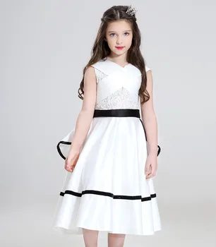 

Elegant Sweet Glitz European Flower Girls Piano Dress Kids Baby Custume Teenager Angel First Communion Pageant Holy Party Dress
