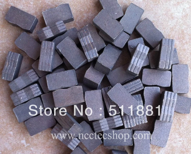 Рисунок 2 - Алмазные сегменты из гранитного песчаника