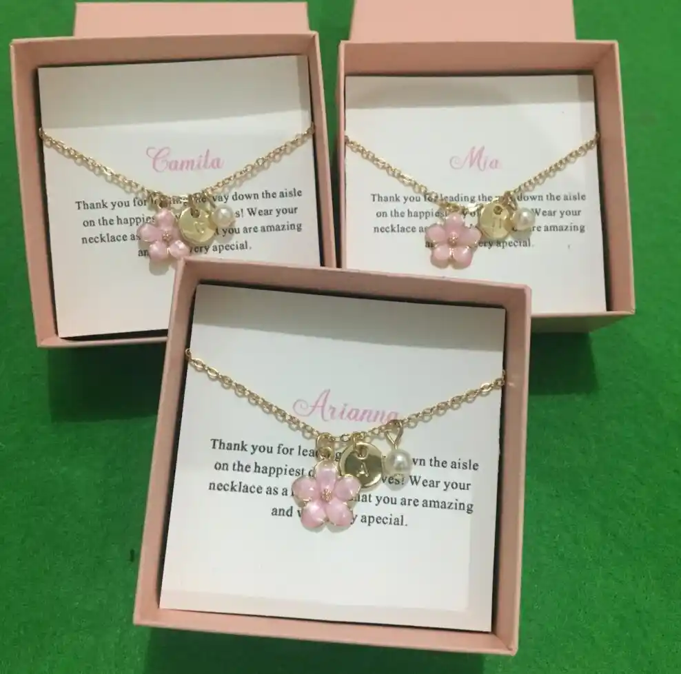 flower necklace for little girl