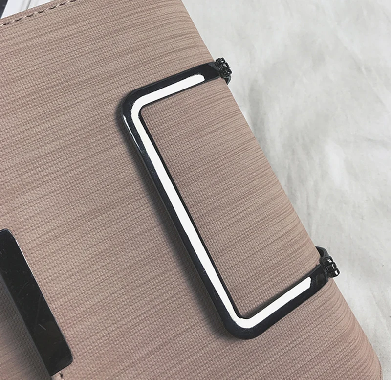 (31)