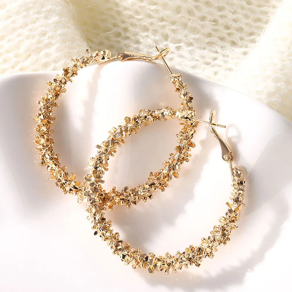 

IPARAM 2019 New Big Circle Round Hoop Earrings for Women's Fashion Statement Golden Punk Charm Earrings Party Jewelry
