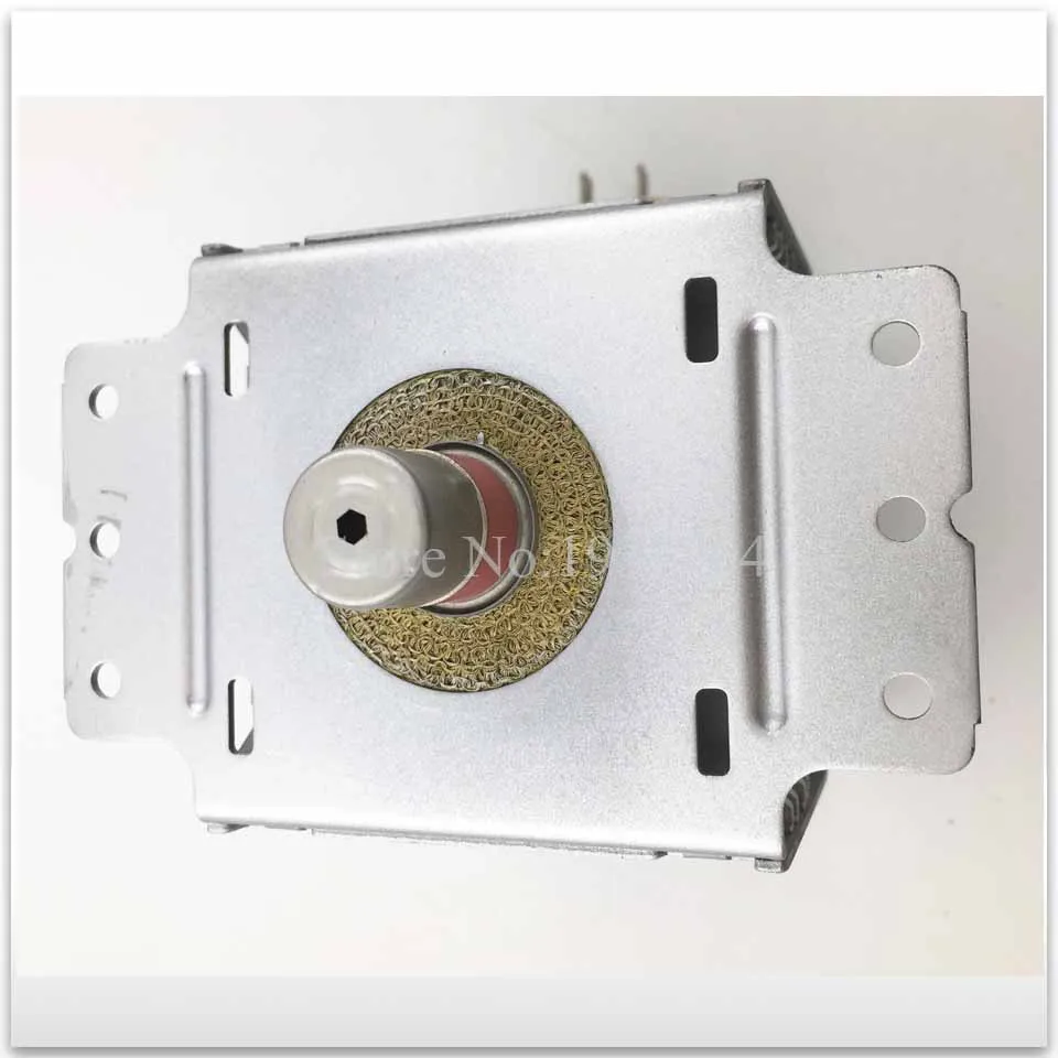 2m213 09b 2m213 09b0 em torno do universal transversal de seis furos 02