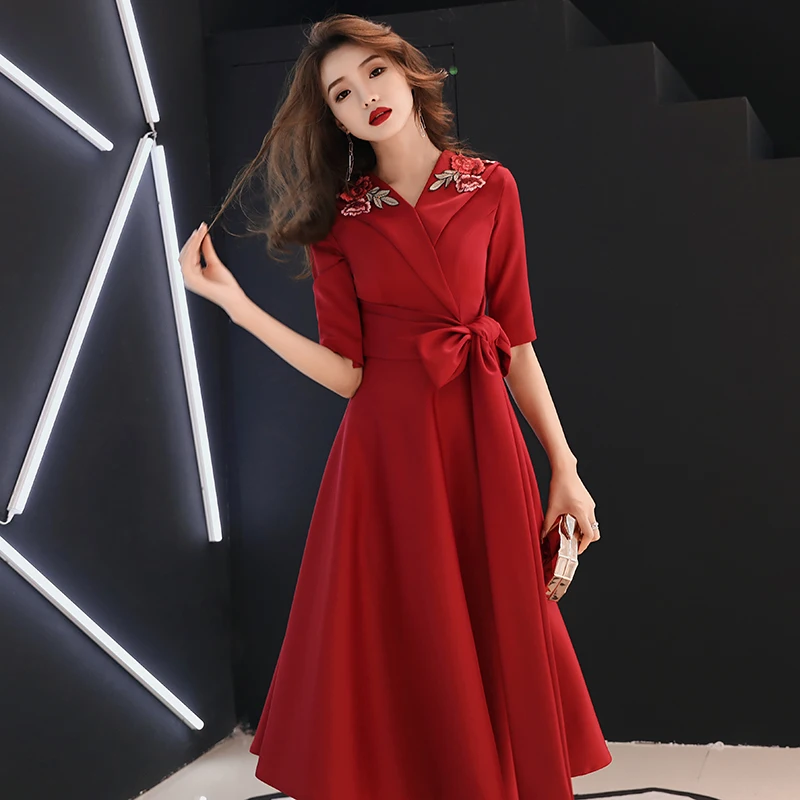 

Burgundy Embroidery Cheongsam Women Satin Chinese Prom Dress Vintage Luxury Exquisite Robe De Soiree With Ribbon Qipao Vestidos