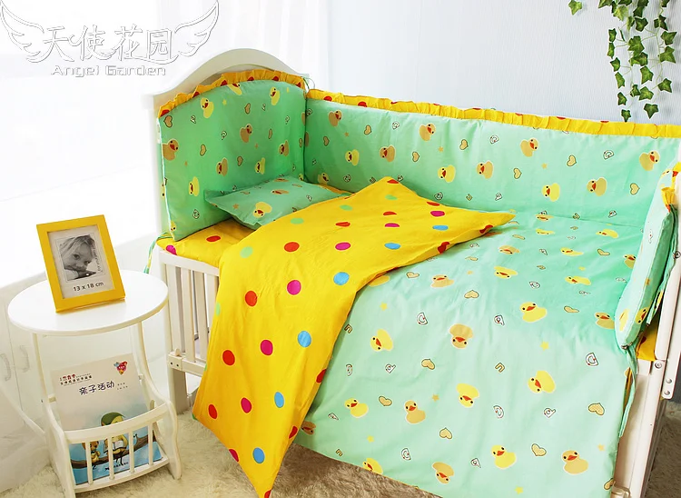 yellow green soft kid cute duck baby bed accessories good quality rubber crib sheet