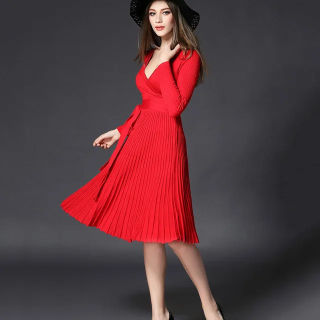 2018 New Fashion Red Winter Dress Women Long Sleeve Sexy V Neck Knitted Dress Pleated Tunic