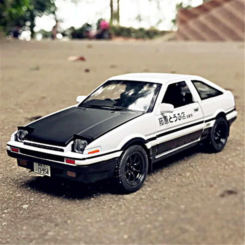 1:28 игрушечный автомобиль INITIAL D AE86 металлическая Игрушечная машина из сплава