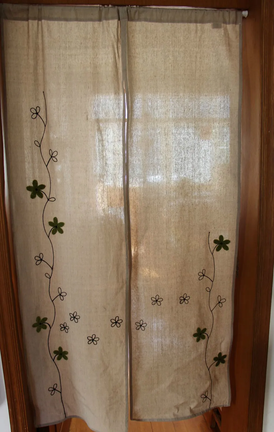 Fresh daisy embroidered door curtain cotton and linen curtain door