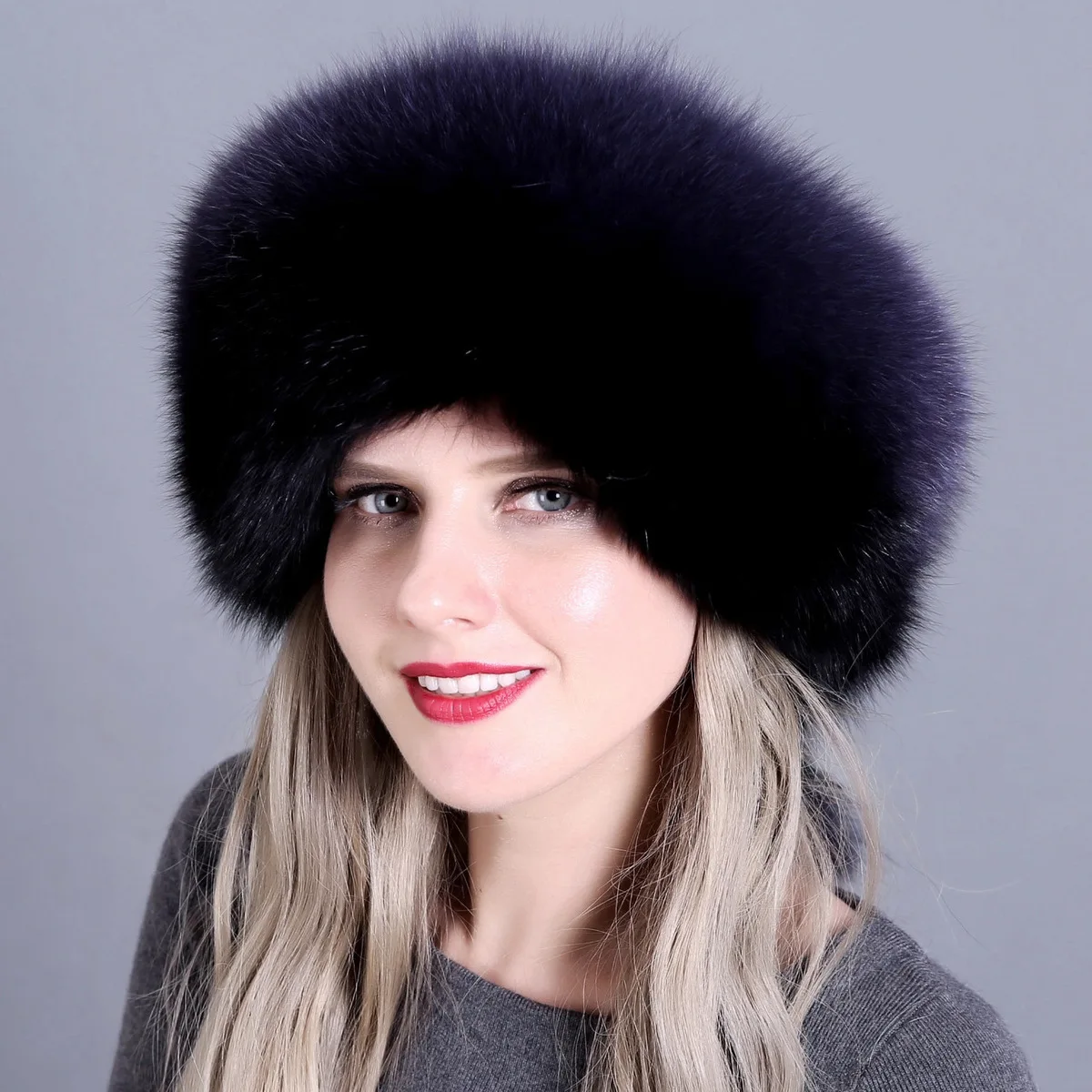 Luxury fur hats Outlet