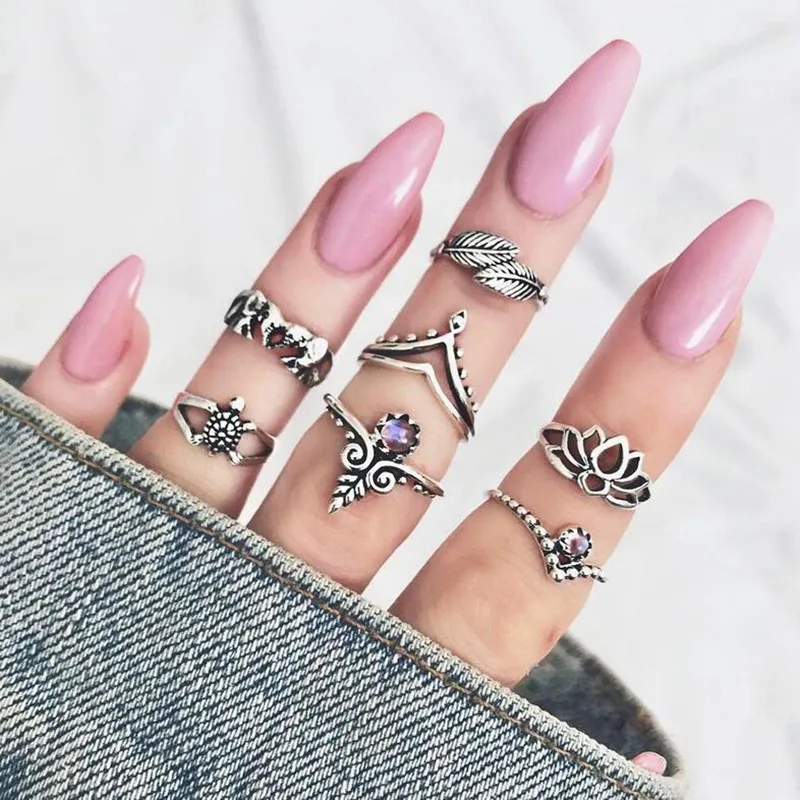

Simple Retro Hollow Lotus Elephant Leaves Knuckle Rings 7 Piece Rhinestone Rings Set Geometric Joint Everyday For Gifts Women