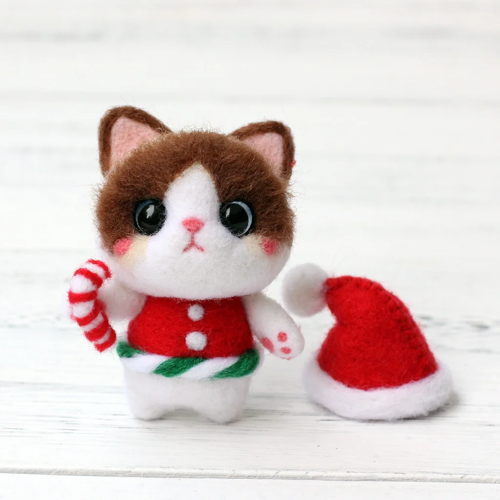 Novelty Cat Felt Craft Kit Wear Christmas Hat Animal Wool Needle Felting for Kids Children Funny Gift