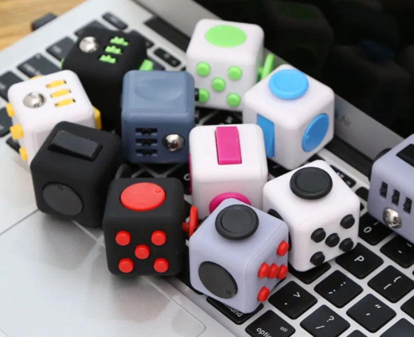 Игрушка антистресс Fidget Cube