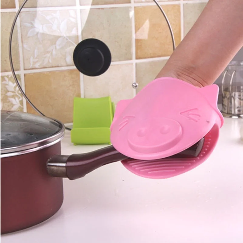 1 pcs New Cute Pig Shaped Heat Silicone Slip resistant Gloves Cake