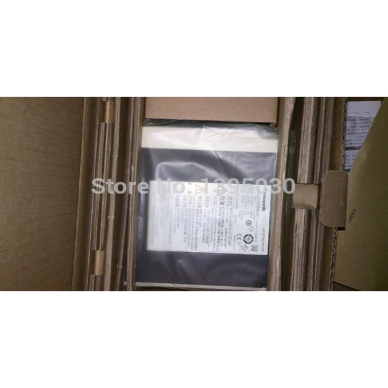 Сервомоторы MHMJ042G1U + MBDKT2510CA1 220 В 400 Вт с руководством на английском языке 1