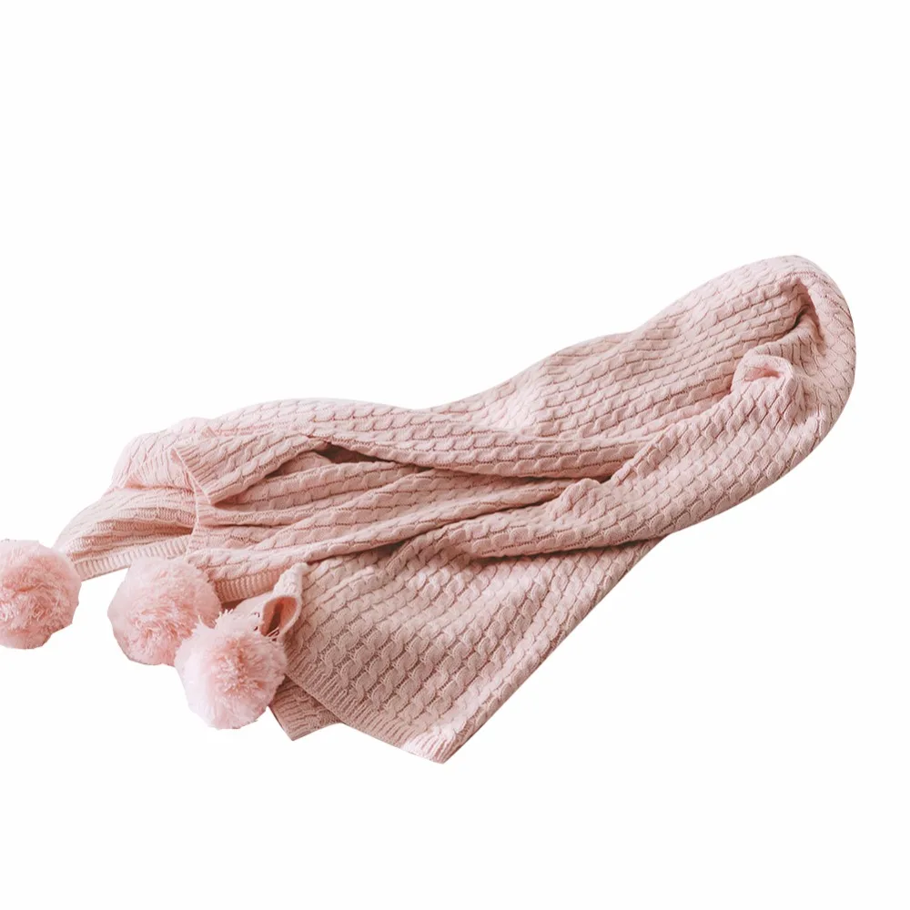 

Light Pink Solid Color For Girls Using Three Big Ball Knit Blanket Cotton 130x170cm Size Blanket Sofa/Couch Bed/Plane Travel