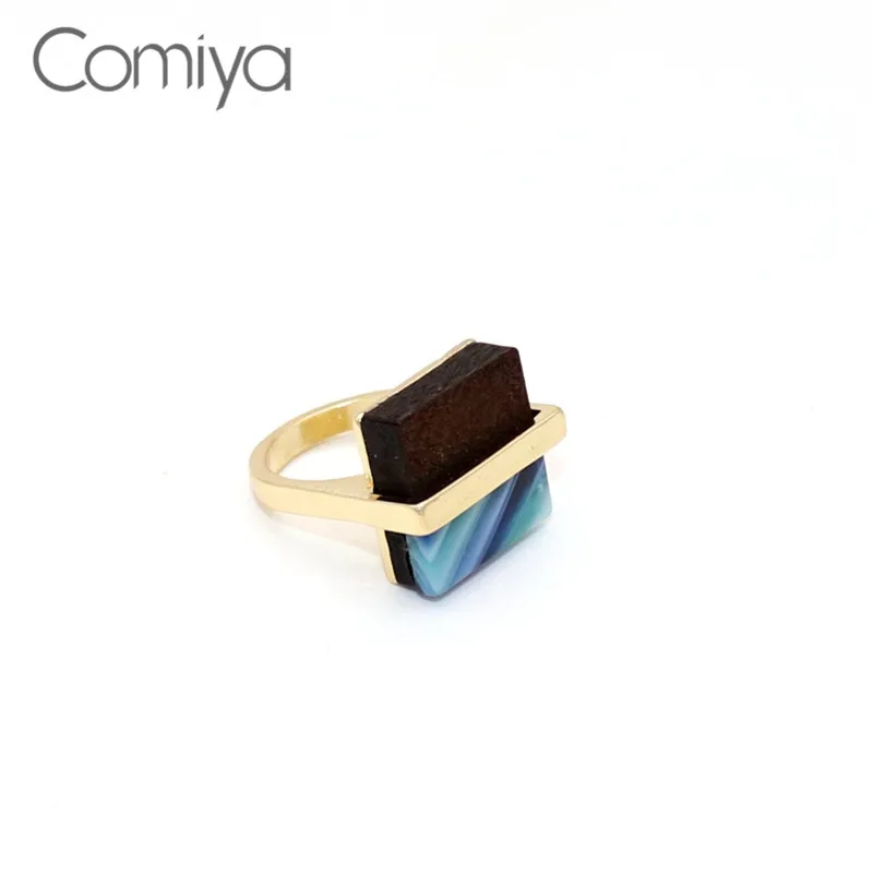 

Comiya Personality Rings Acrylic Decoration Geometric Shape Big Party Accessories Zinc Alloy Gold Color Ring Anillos Mujer
