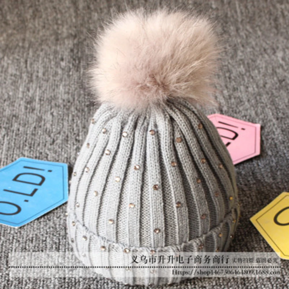 Милые вязаные шапочки с помпоном для новорожденных мальчиков и девочек, зимние шапки с теплым меховым помпоном и блестками, вязаная шапка бини, вязаные шапочки из флиса - Цвет: Серый