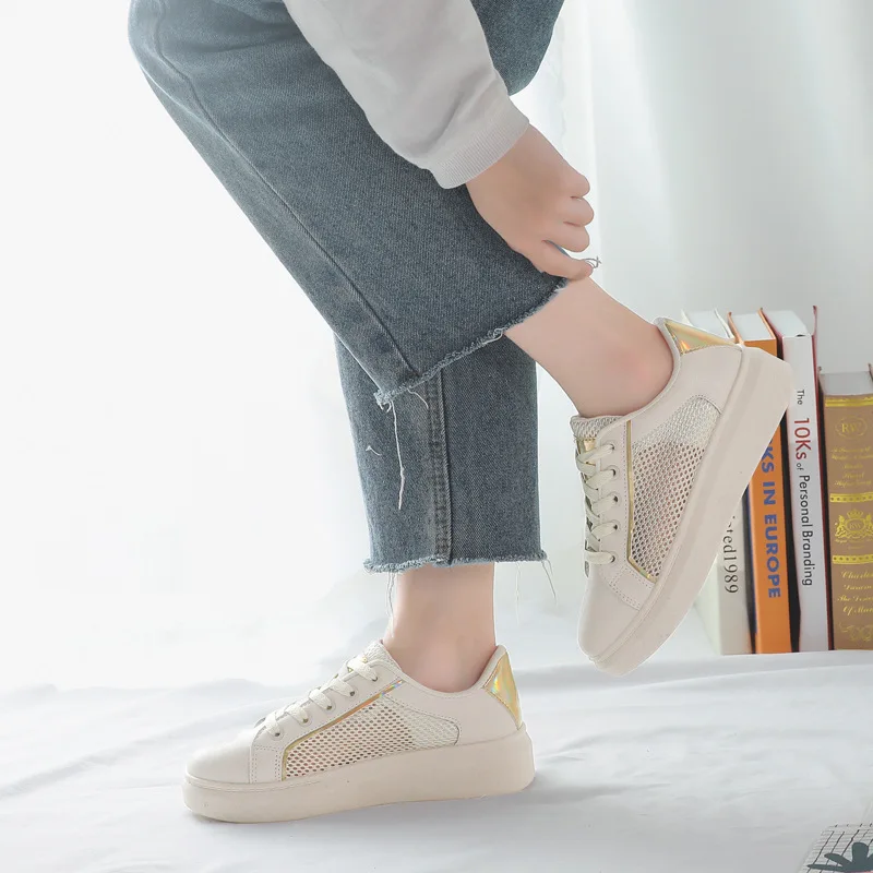 

2019 spring and autumn new Wild tide shoes mesh flat bottom summer Student Korean version of hollow breathable white shoes women
