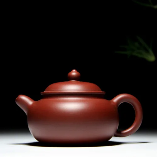 Yixing genuine purple sand master handmade teapot Zhu mud dahongpao mud Bianying Zisha teapot capacity 220cc Yixing genuine purple sand master handmade teapot Zhu mud dahongpao mud Bianying Zisha teapot capacity 220cc