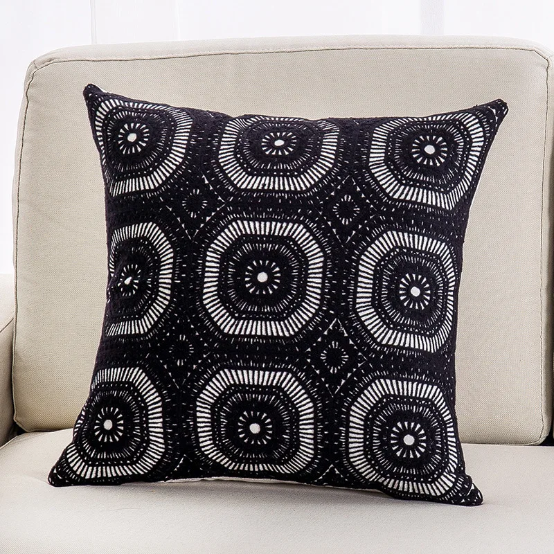 Modern Black And White Pillow Case Simple Geometric Embroidery Pillow Cover Comfortable Hidden Zipper Cushion Cover Available