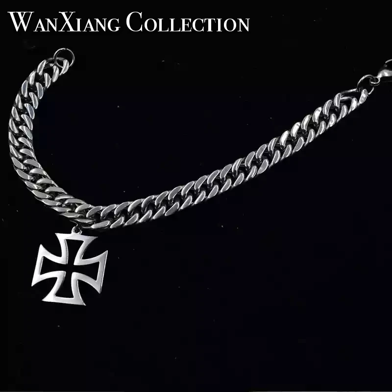 

iron cross badges German medal badge chain ring with box free shipping