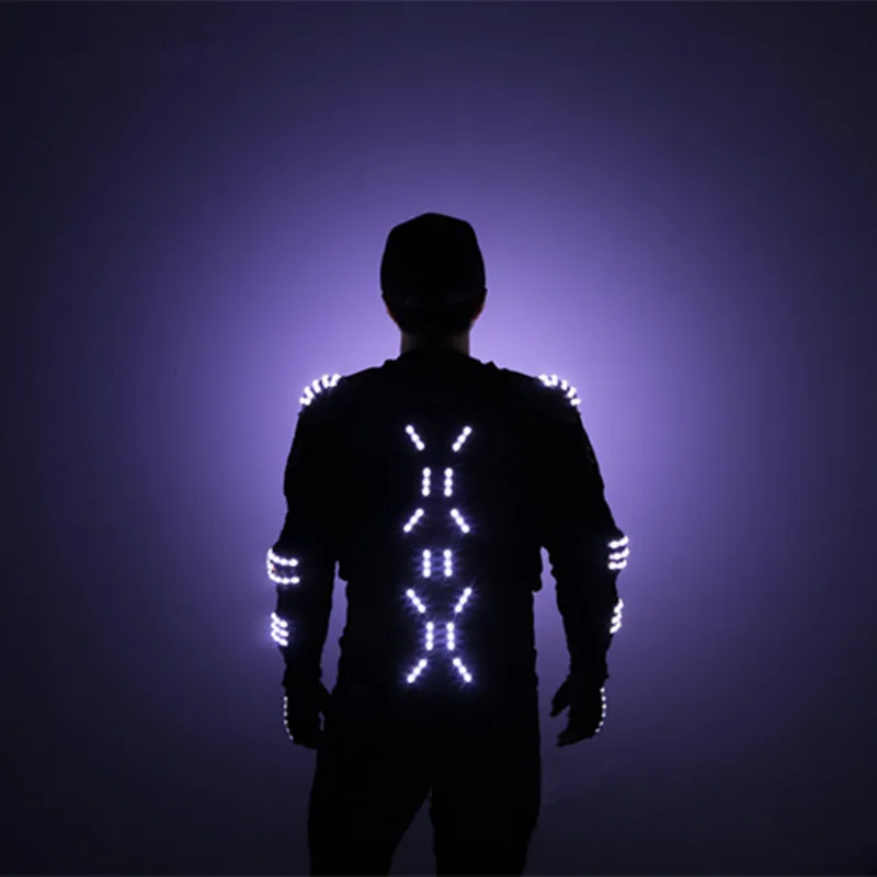 10413886303_920623263