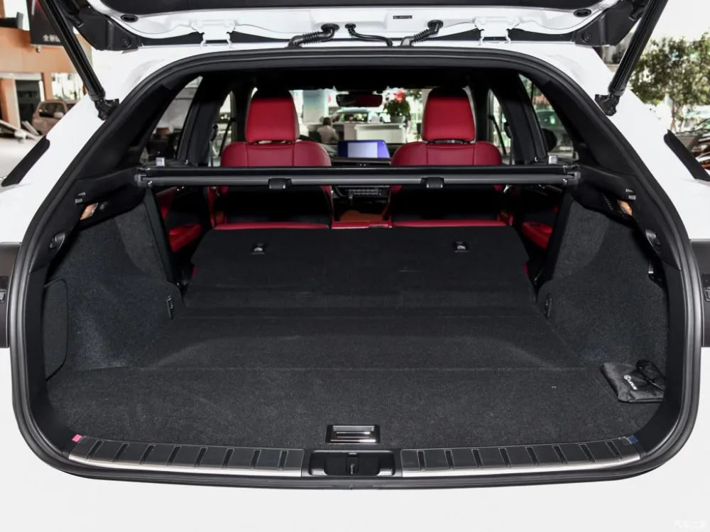 1024x0_1_q87_autohomecar__ChcCL1pxlj6ALd0tAAhG6_to0Ac292