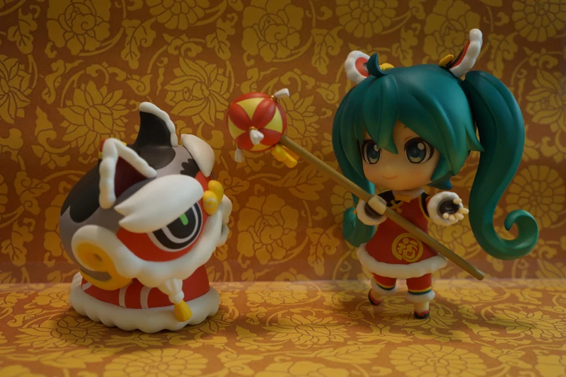 miku lion dance