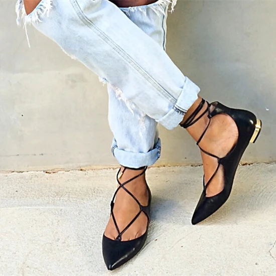 chaussures lanieres cheville