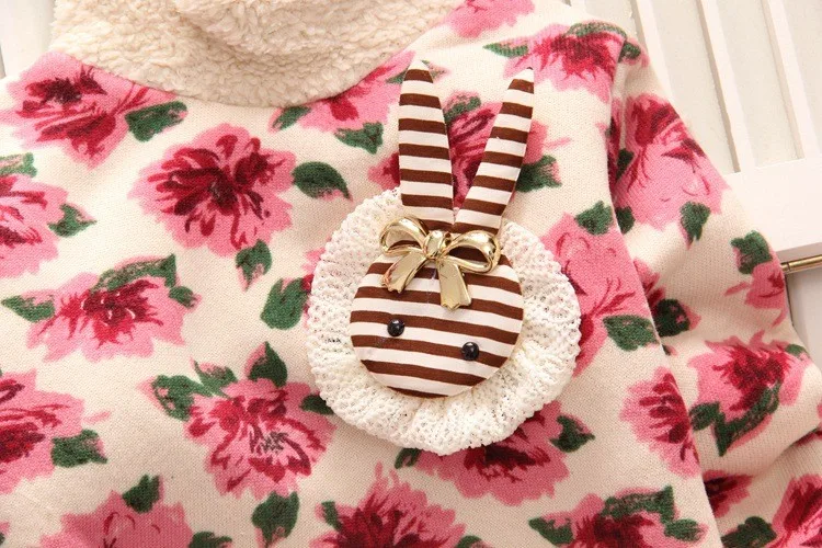 2946662818_171419574