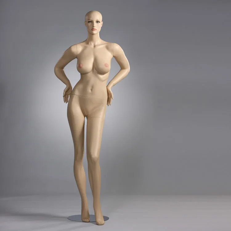 Big Bust Mnnequin 2