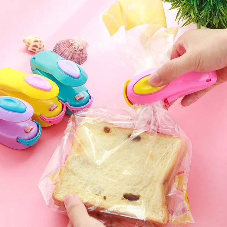 

Mini Manual Packing Food Chips Heat Sealing Machine For Storage Package Sealer Seal Packing Plastic Bag Clips Kitchen Things
