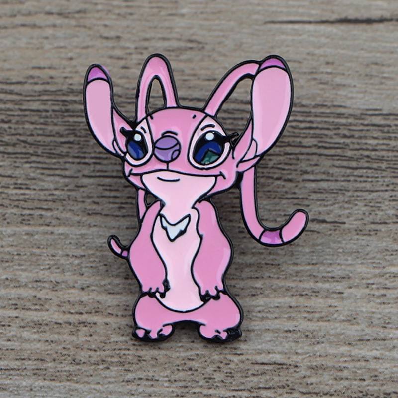 

K330 Stich Angel Pins Metal Brooches and Pins Enamel Pin for Backpack/Bag Badge Brooch T-shirt Collar Jewelry