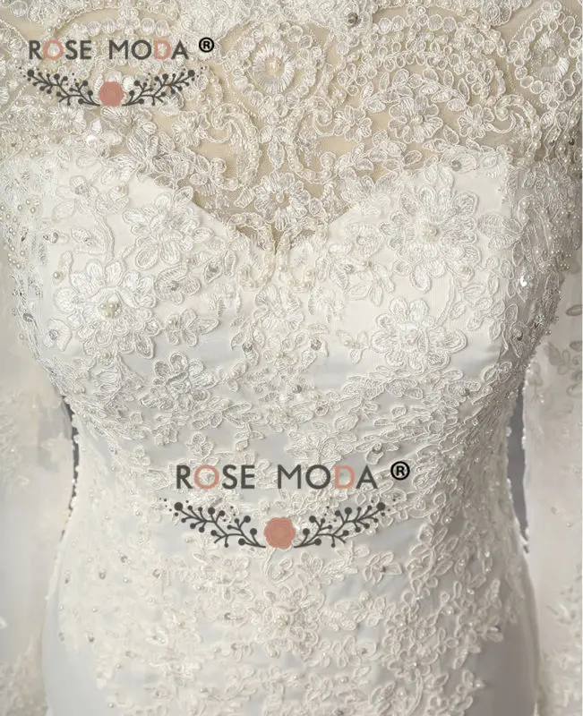 boat neck wedding dressf