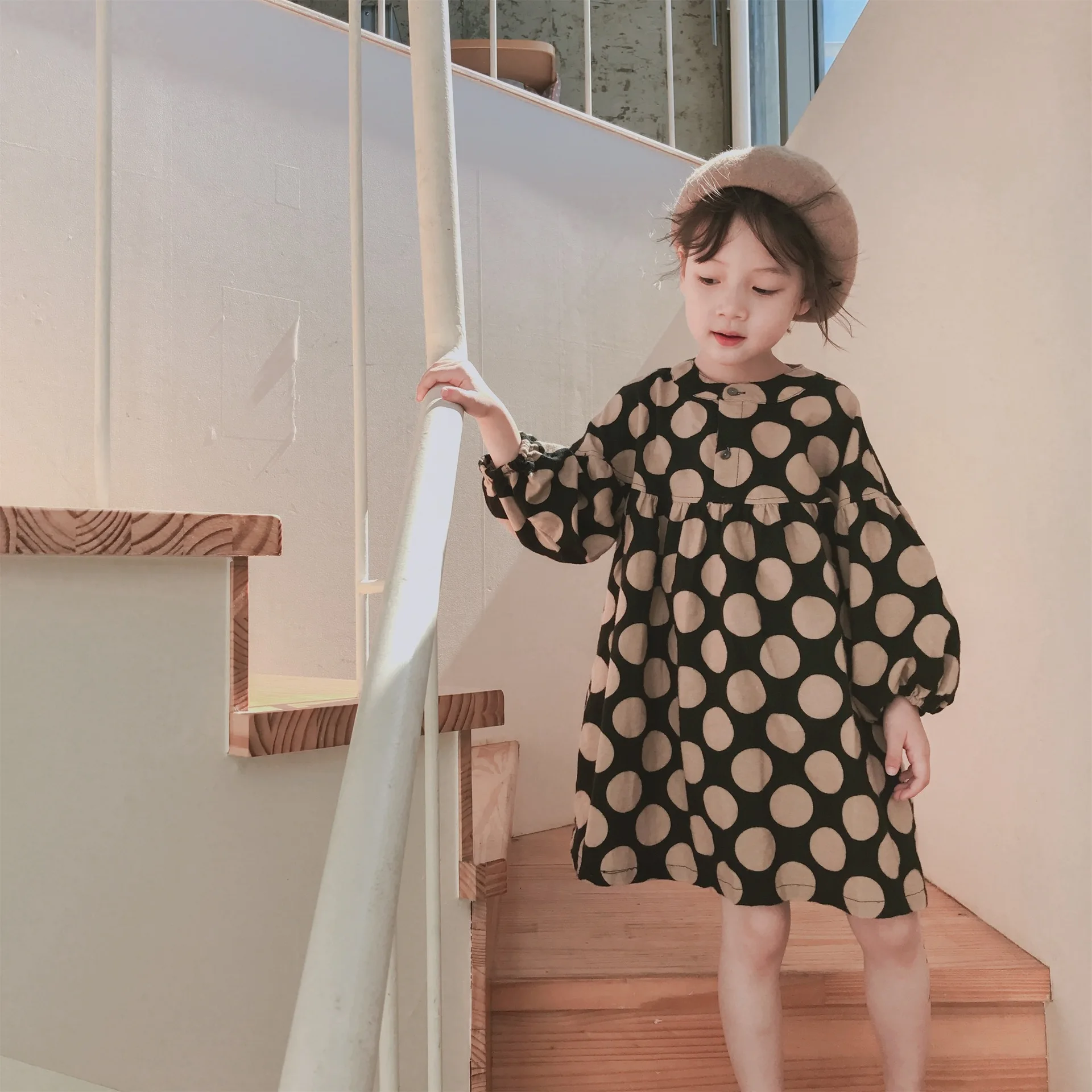 

Autumn 2018 Korean style fashion girls long sleeve dot printed dresses 100% cotton lantern sleeve casual dress children clothes
