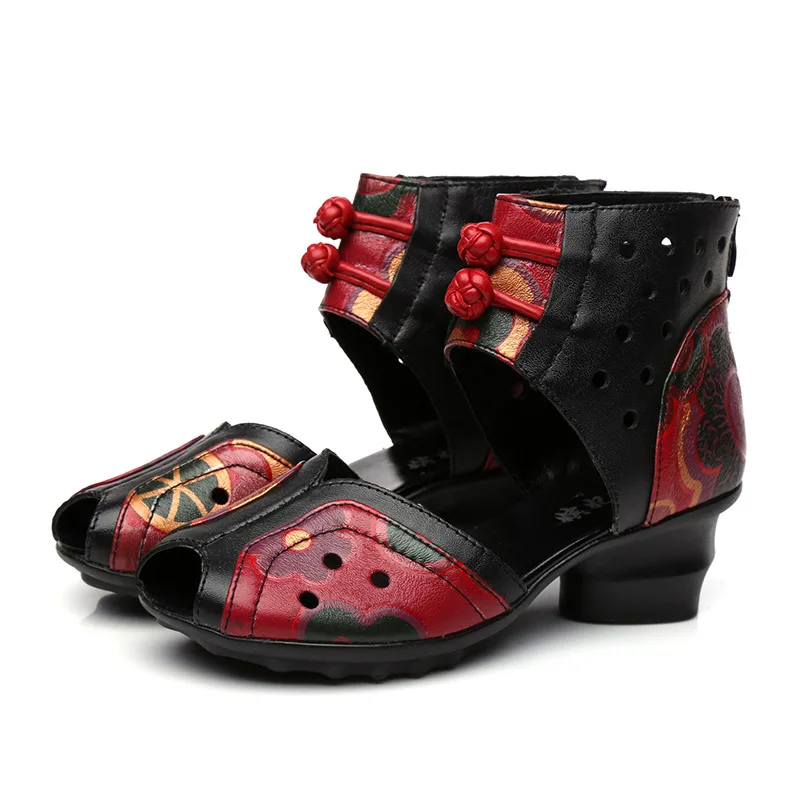 flat sandals that cover toes
