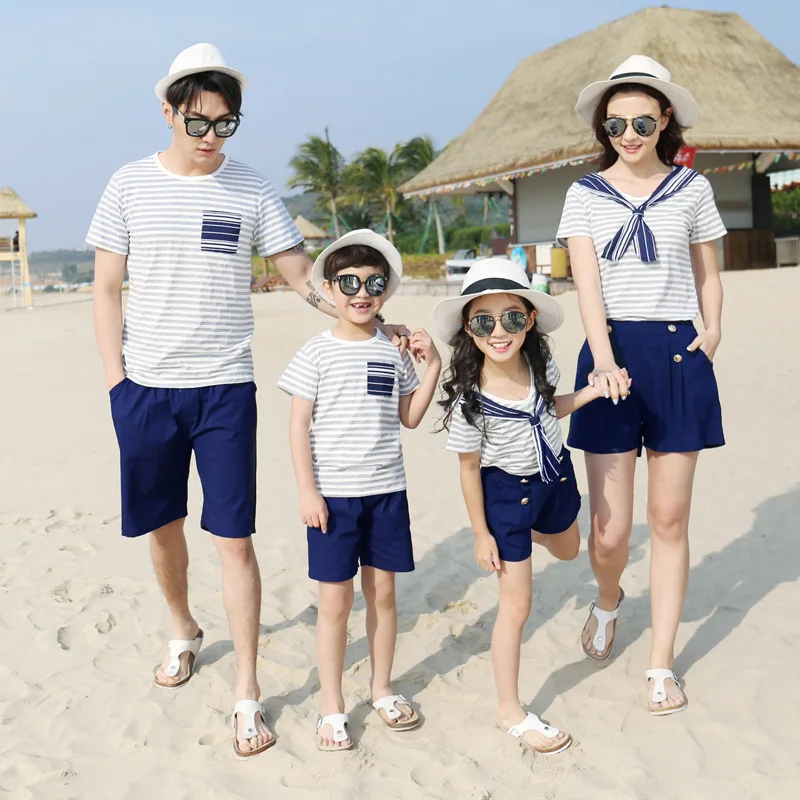 

Matching Couple Outfits 2019 Family Look Shirts Tops Tees Mom Son Outfits Mother Daughter Dress Mom and Daughter Dress Skirt