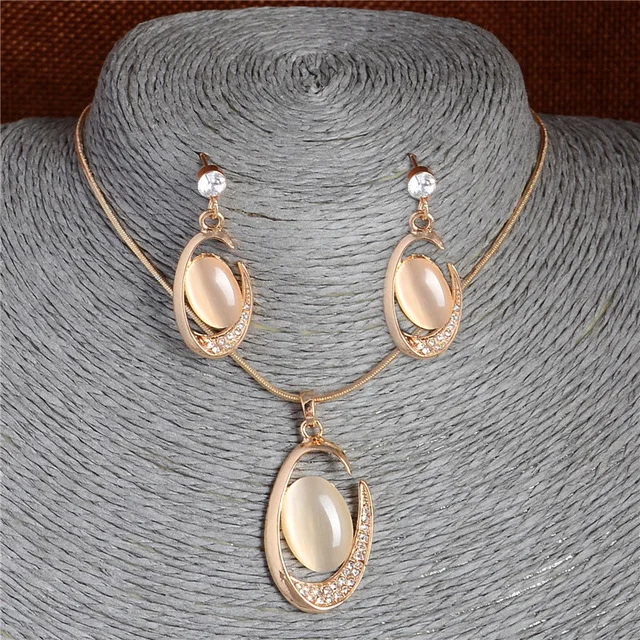 Женский ювелирный комплект из колье и серёг с кристаллами|engagement jewelry set|jewelry setsset