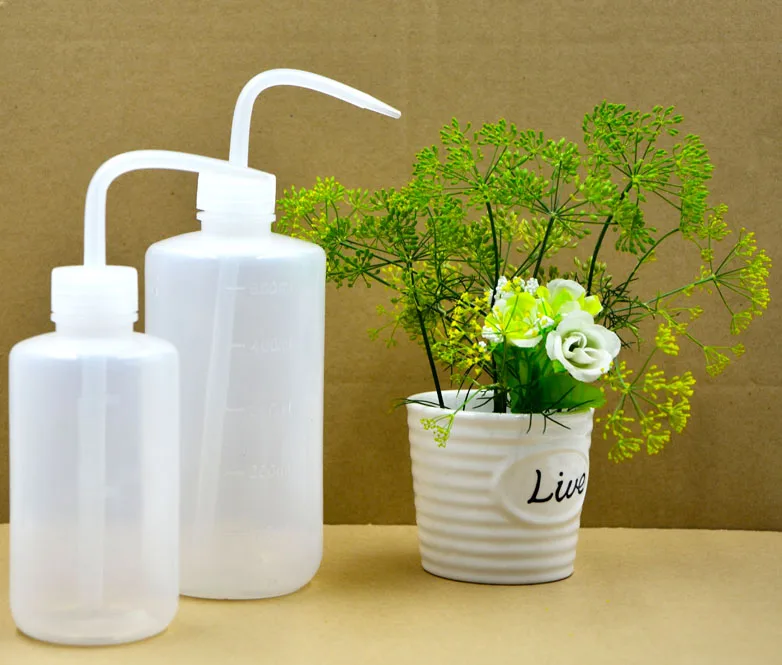 

Succulents special watering can squeeze bottles of water tool watering beak pouring large kettle 500ML