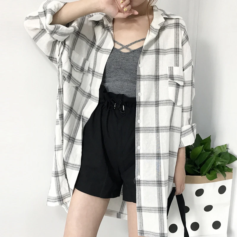 

Women Vintage Plaid Print Lapel Shirt Summer Top Female Loose Single-breasted Casual Long Sleeve Sun Protection Blouse Long Coat