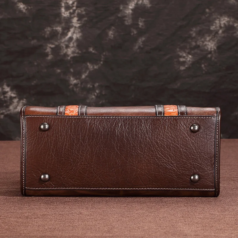 AETOO European and American leather bags, leather retro shoulder lady bag, leather hand-colored hand-held oblique cross bag