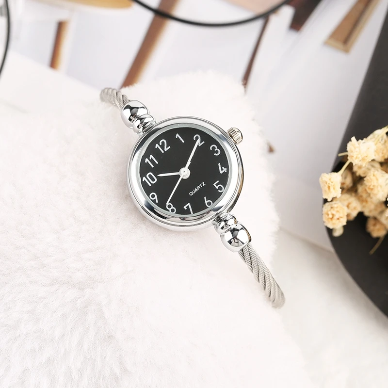 Unique Women Bracelet Watch Little Smooth Dial Top Luxury Silver Slim Strap Korean Retro Art Female Clock Quartz Watch Gift Hour 2018 2019 (37)