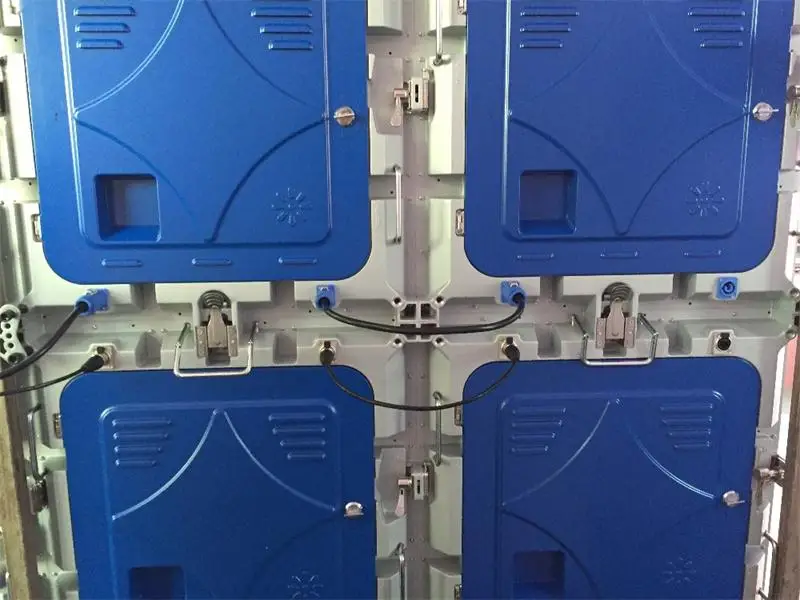 

64*64dots the effective elimination of mosaic easy maintenance cabinet SMD3528 P10 indoor 640*640 can customize matrix for tv