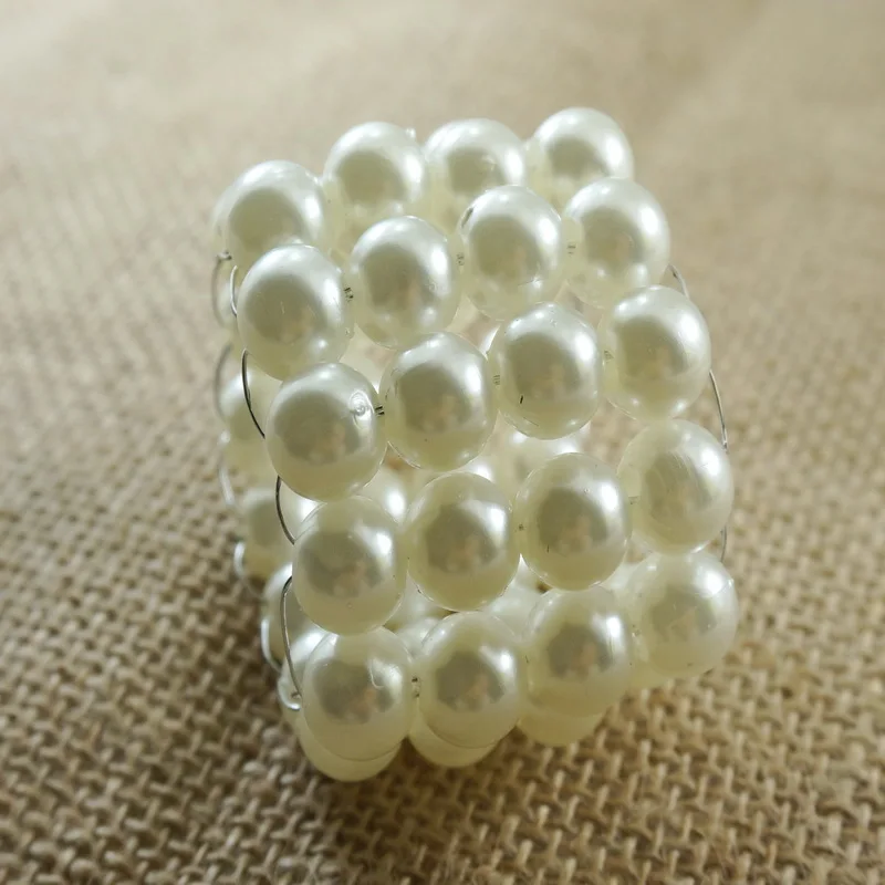 

pearl beades napkin rings decoration wedding napkin holder