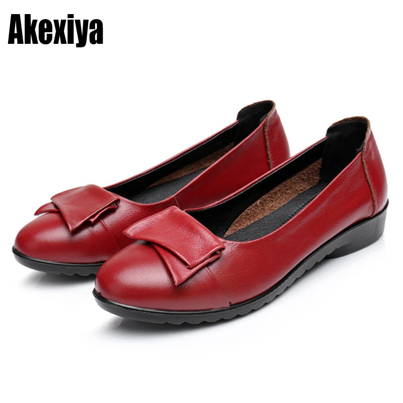 

Women's Handmade Shoes Genuine Leather Flat Mother Shoes Woman Loafers Soft Casual Shoes Women Flats Moccasins f1064