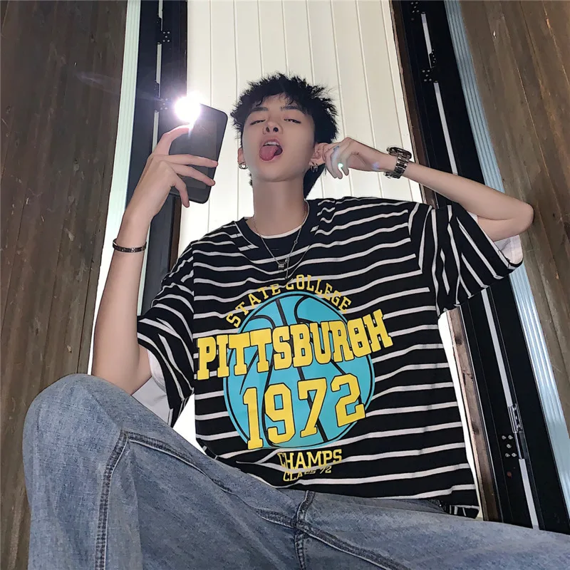 

Men's T-shirt 2019 Summer New Personality Wild Round Neck Striped Print Loose Trend Youth Popular Vitality Handsome Casual Wear