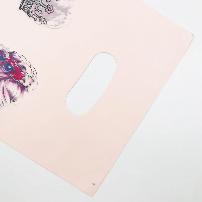 Light Pink Cartoon Girl Letters 20x30cm Plastic Gift Bag With Handles Jewelry Plastic Gift Handle Bags For Shops 50pcs