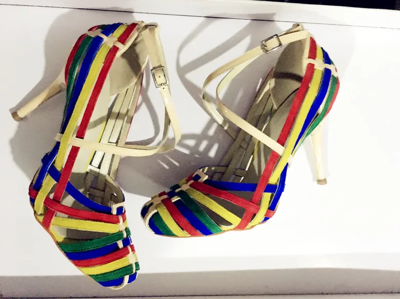 

Rattan cross strap round toe sandals mixed color stripe pattern hollow breathable stiletto woman shoes handmade pumps