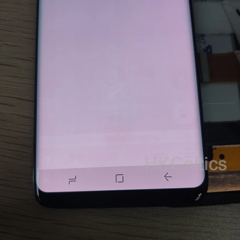 samsung-galaxy-s8-plus-lcd-with-big-visible-red-burn-shadow-(8)